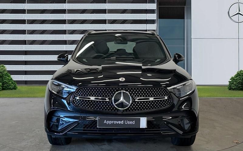 Used Mercedes GLC300 AMG Line Premium Plus 269 HP (197 kW) 2025 Estate