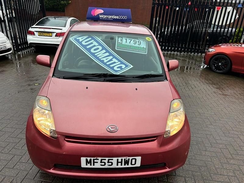 Used Daihatsu Sirion 2005 Red Hatchback
