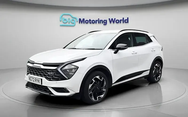 Used Kia Sportage GT-Line 265 HP (194 kW) 2023 White SUV