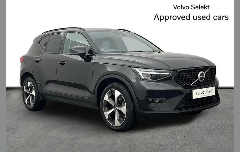 Used Volvo XC40 Ultimate 194 HP (142 kW) 2023 Black SUV