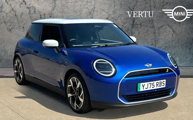 Used Mini Cooper Exclusive 160 kW (218 HP) 2026 Hatchback