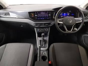 Used VW Polo Life 95 HP (69 kW) 2022 White Hatchback