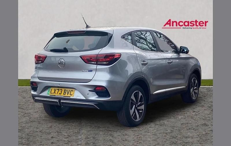 Used MG ZS SE 130 kW (177 HP) 2023 Silver SUV