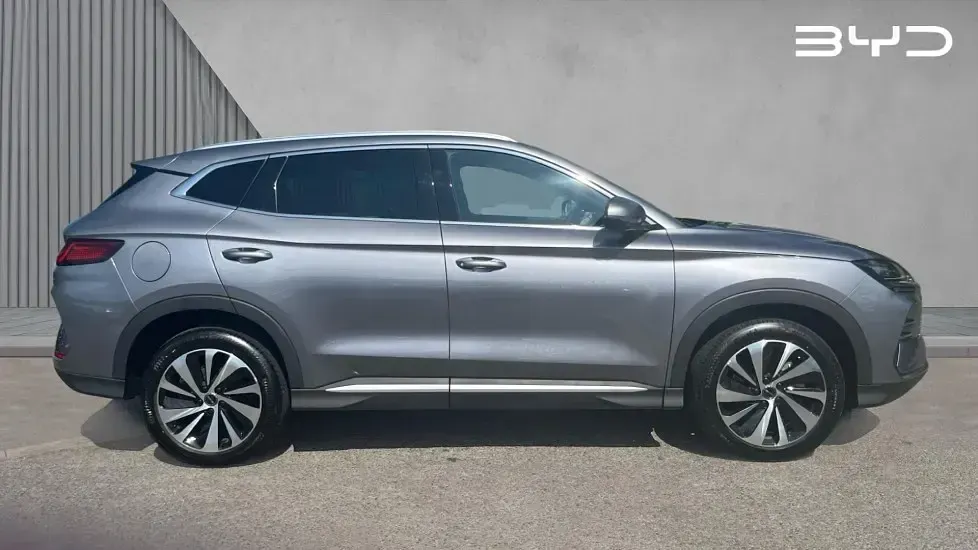 Used BYD Seal U Comfort 218 HP (160 kW) 2025 Grey SUV
