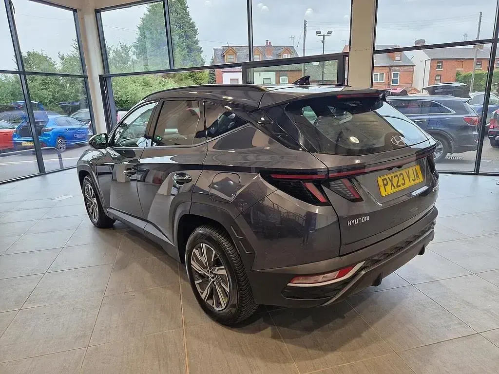 Used Hyundai Tucson SE 150 HP (110 kW) 2023 Grey SUV