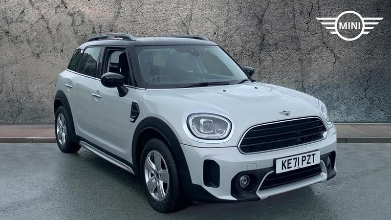 Silver Used 2021 Mini Cooper Countryman Classic SUV | £15,990 (Good price) - Image 1/4