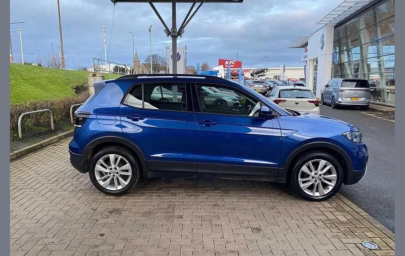 Used VW T-Cross SE 95 HP (69 kW) 2019 Blue SUV