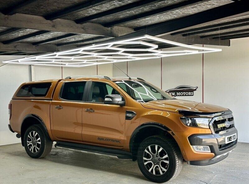 Orange Used 2019 Ford Ranger Wildtrack Pickup | £17,484 (Fair price) - Image 1/4