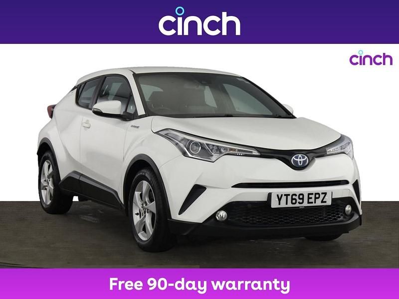 White Used 2019 Toyota C-HR SUV | £14,249 (Good price) - Image 1/3
