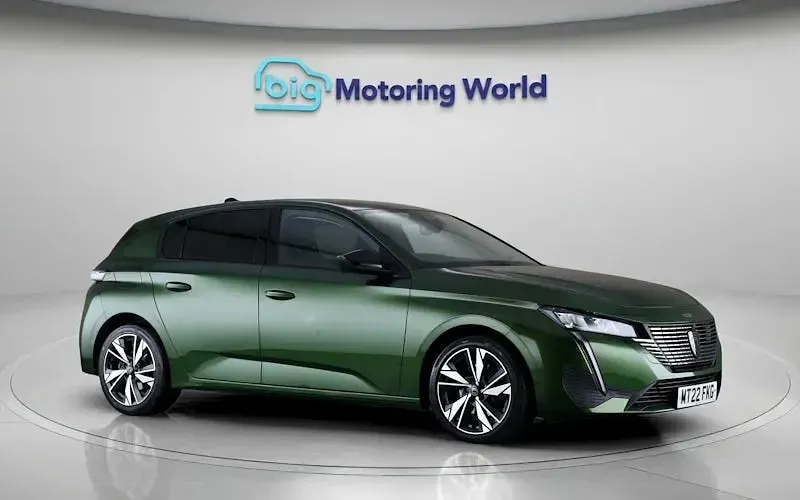 Used Peugeot 308 Allure 131 HP (96 kW) 2025 Hatchback