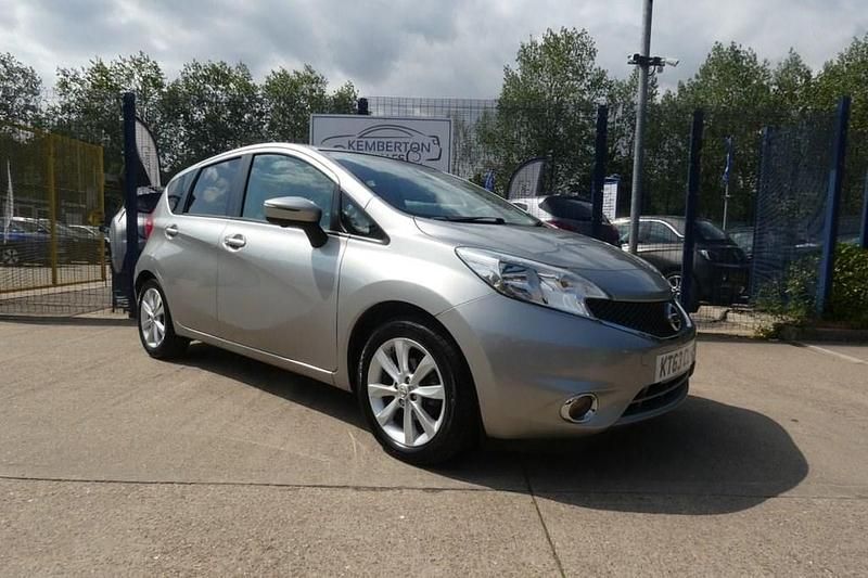 Used Nissan Note Tekna 90 HP (66 kW) 2014 Silver MPV