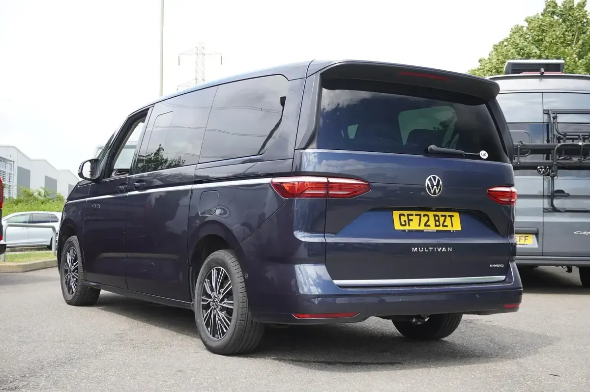 Used VW Multivan Style 218 HP (160 kW) 2022 Blue MPV