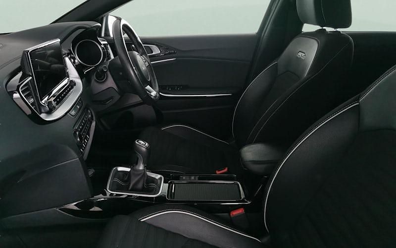 Used Kia ProCeed GT-Line 159 HP (116 kW) 2023 Black Estate