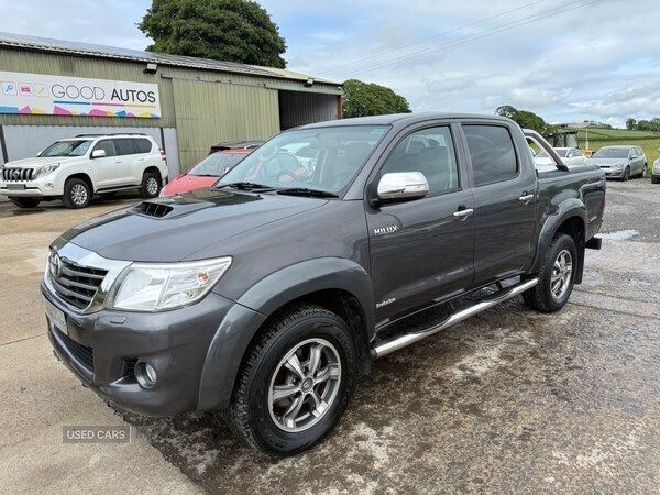 Grey Used 2015 Toyota HiLux Pickup | £16,995 - Image 1/4