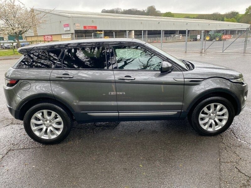 Grey Used 2015 Land Rover Range Rover evoque Pure Estate | £10,995 (Fair price) - Image 1/4