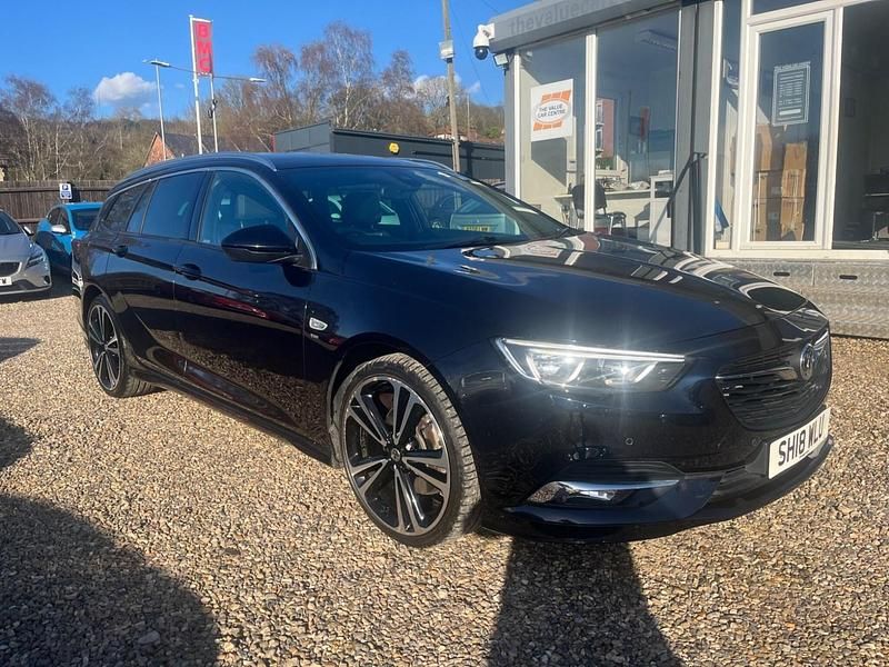 Used Vauxhall Insignia SRi 170 HP (125 kW) 2018 Blue Estate