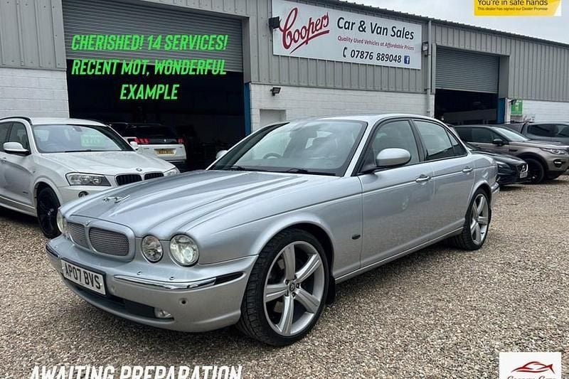 Silver Used 2007 Jaguar XJ Sedan | £4,000 (Good price) - Image 1/1