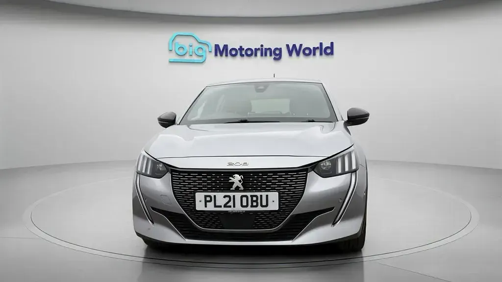 Second-hand Peugeot 208 Premium 100 CP (73 kW) 2021 Gri Hatchback