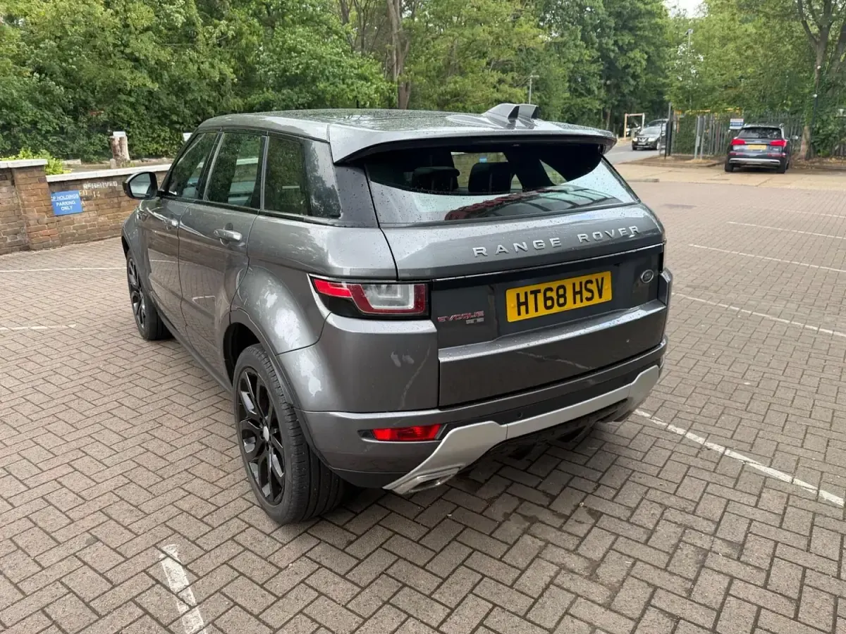 Used Land Rover Range Rover evoque HSE Dynamic 2019 Grey SUV