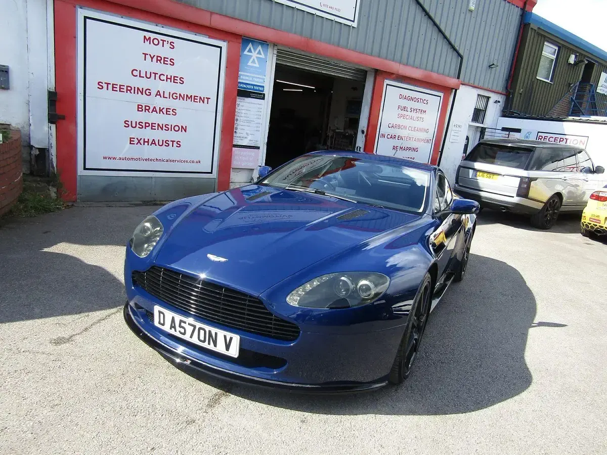 Used Aston Martin V8 Vantage 2008 Blue Coupe