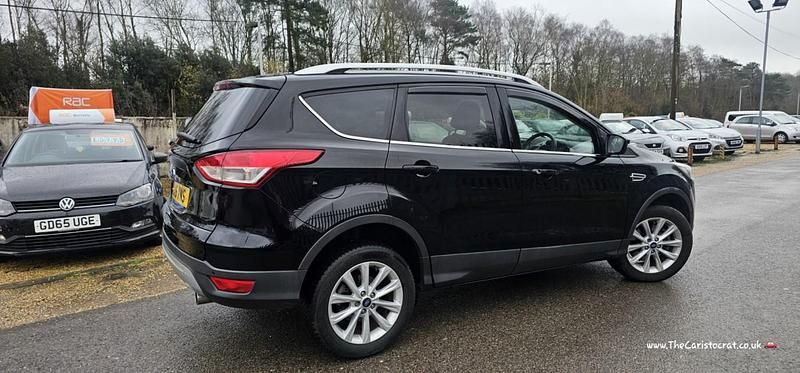 Used Ford Kuga Titanium 150 HP (110 kW) 2016 Black SUV