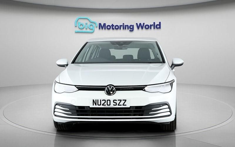 Used VW Golf VIII Life 150 HP (110 kW) 2023 Hatchback