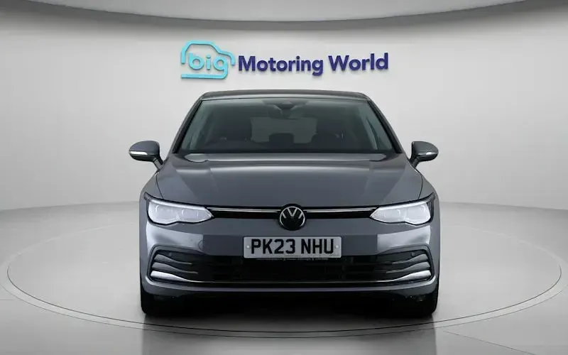 Second-hand VW Golf VIII Edition 150 CP (110 kW) 2023 Gri Hatchback