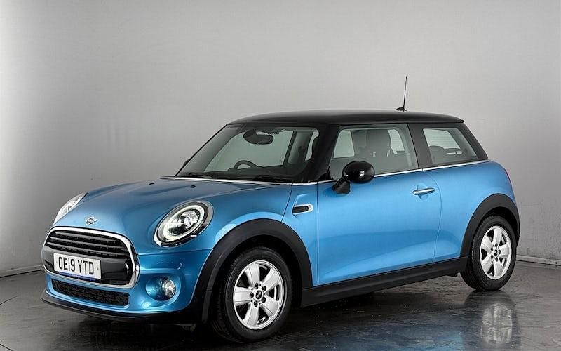 Used Mini Cooper Classic 136 HP (100 kW) 2021 Hatchback