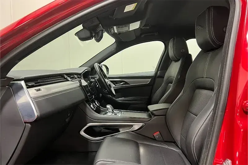 Used Jaguar F-Pace R-Dynamic 201 HP (147 kW) 2022 Red SUV