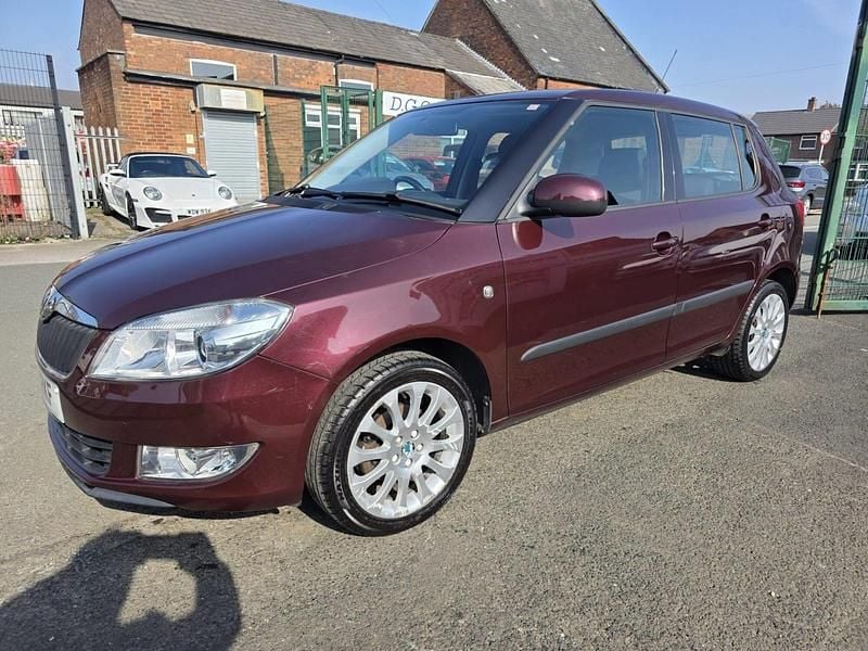 Used Skoda Fabia Elegance 2011 Maroon Hatchback