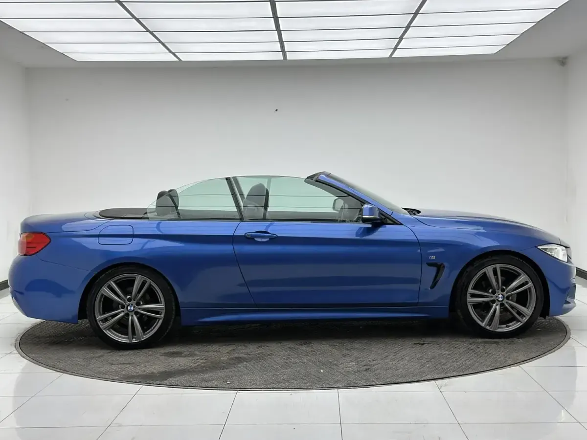 Usado BMW 420 M Sport 184 HP (135 kW) 2014 Azul Cabrios