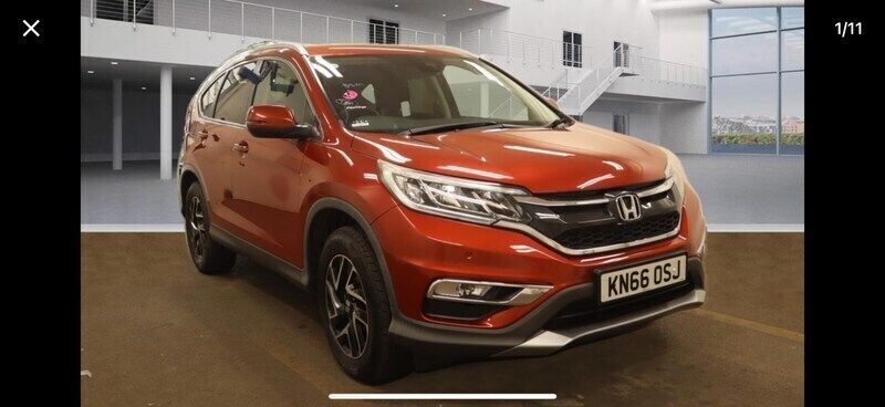 Red Used 2016 Honda CR-V SE Plus SUV | £10,990 (Fair price) - Image 1/1