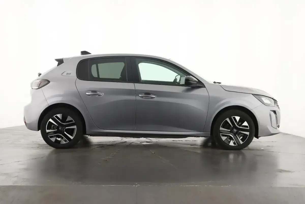 Used Peugeot e-208 Allure 100 kW (136 HP) 2024 Grey Hatchback