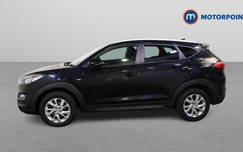 Used Hyundai Tucson SE 116 HP (85 kW) 2020 Black SUV