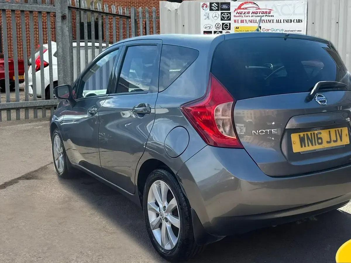 Used Nissan Note Tekna 90 HP (66 kW) 2016 Grey Hatchback