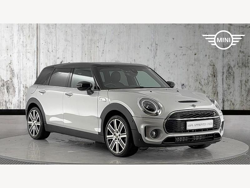 Silver Used 2022 Mini Cooper S Clubman Exclusive Estate | £25,999 (Fair price) - Image 1/3