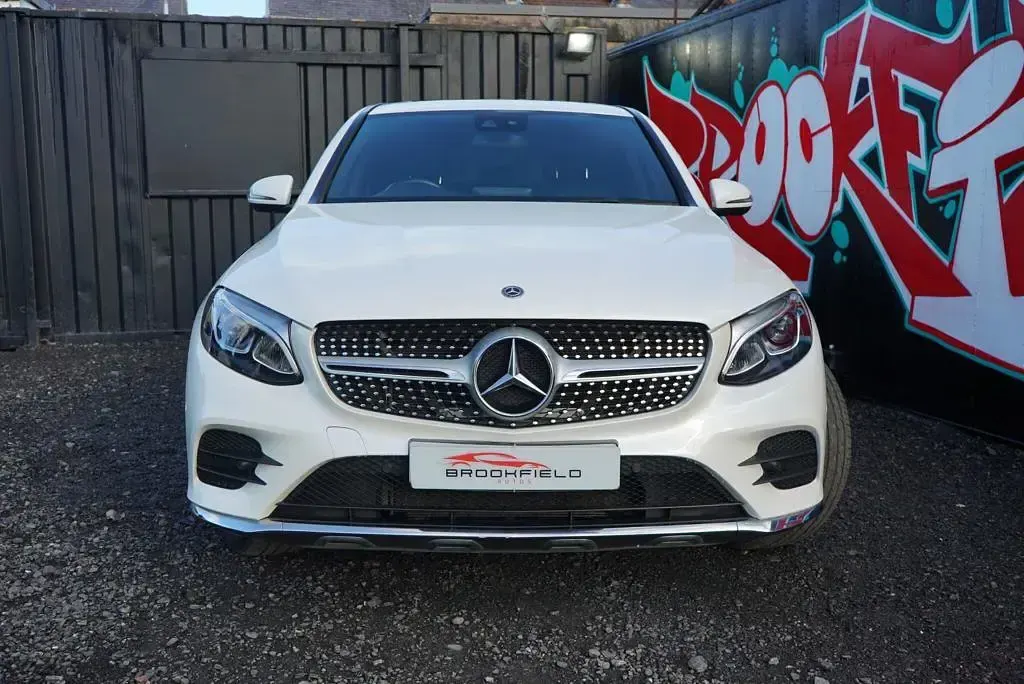 Used Mercedes GLC350 AMG line 258 HP (189 kW) 2017 White SUV