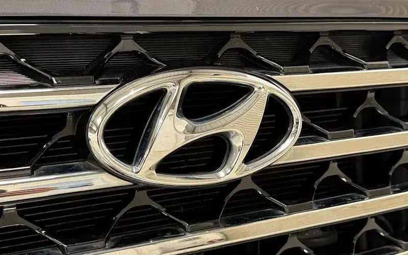 Used Hyundai Tucson SE 132 HP (97 kW) 2019 Grey SUV