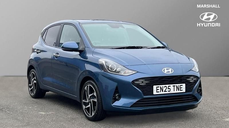 Used Hyundai i10 Premium 79 HP (58 kW) 2025 Blue Hatchback
