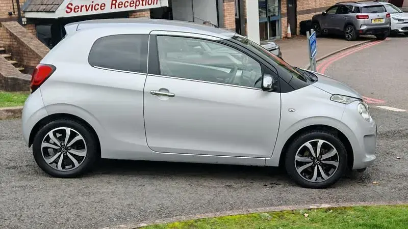 Used Citroën C1 Flair 72 HP (52 kW) 2020 Grey Hatchback