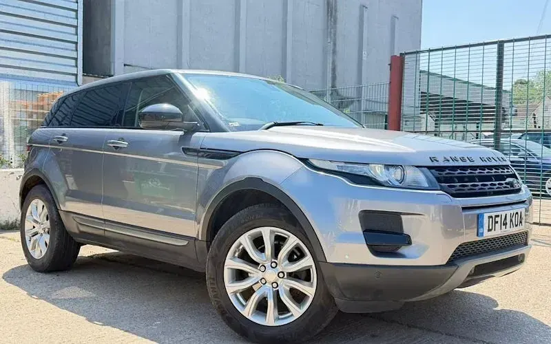 Used Land Rover Range Rover evoque Pure 190 HP (139 kW) 2015 Hatchback