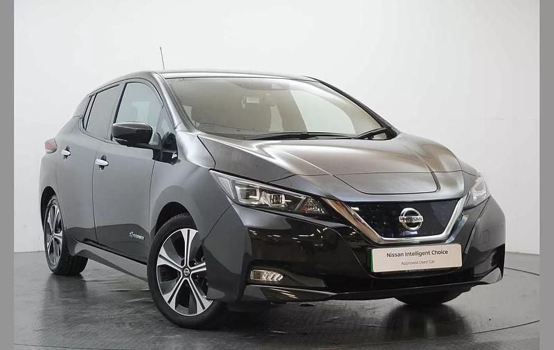 Black Used 2021 Nissan Leaf Tekna Hatchback | £11,398 (A bit pricey) - Image 1/3
