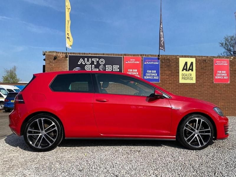 Used VW Golf VII GTD 150 HP (110 kW) 2013 Red Hatchback