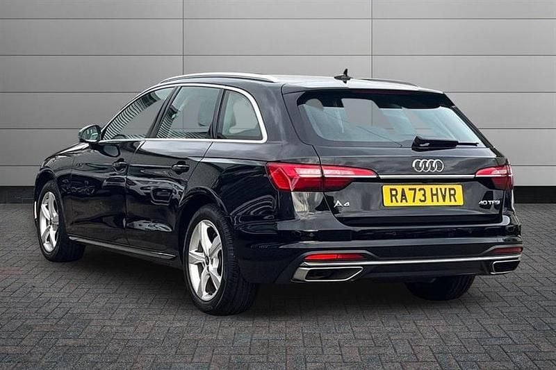 Used Audi A4 Sport 204 HP (150 kW) 2024 Brilliant black Estate
