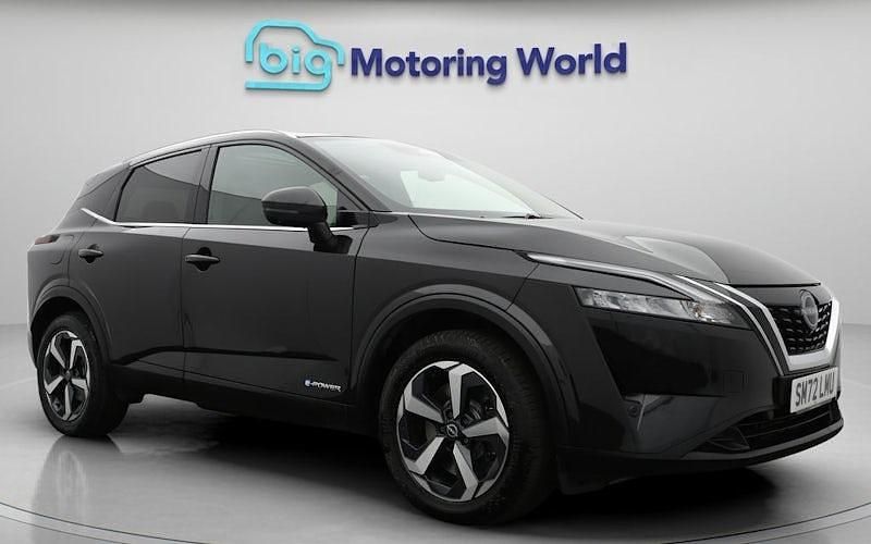 Used Nissan Qashqai N-Connecta 190 HP (139 kW) 2023 Black SUV