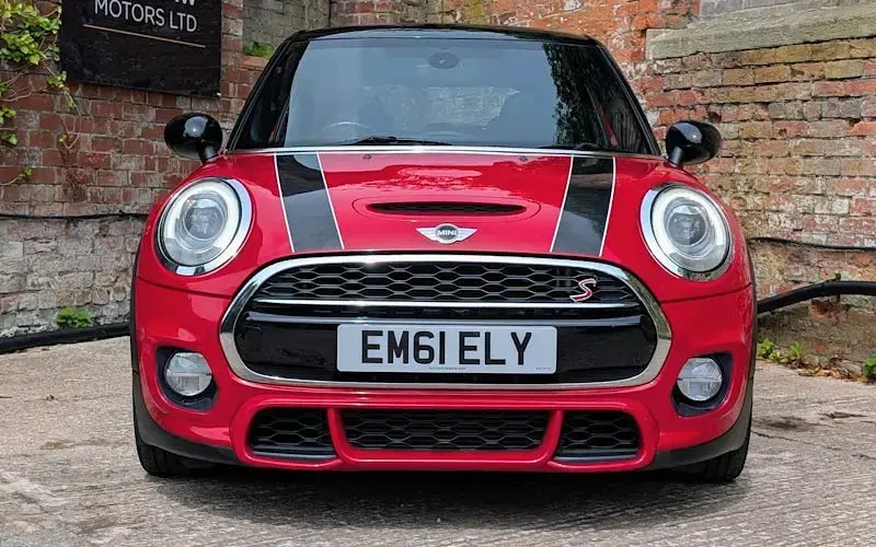 Used Mini Cooper S Hatch 170 HP (125 kW) 2017 Hatchback