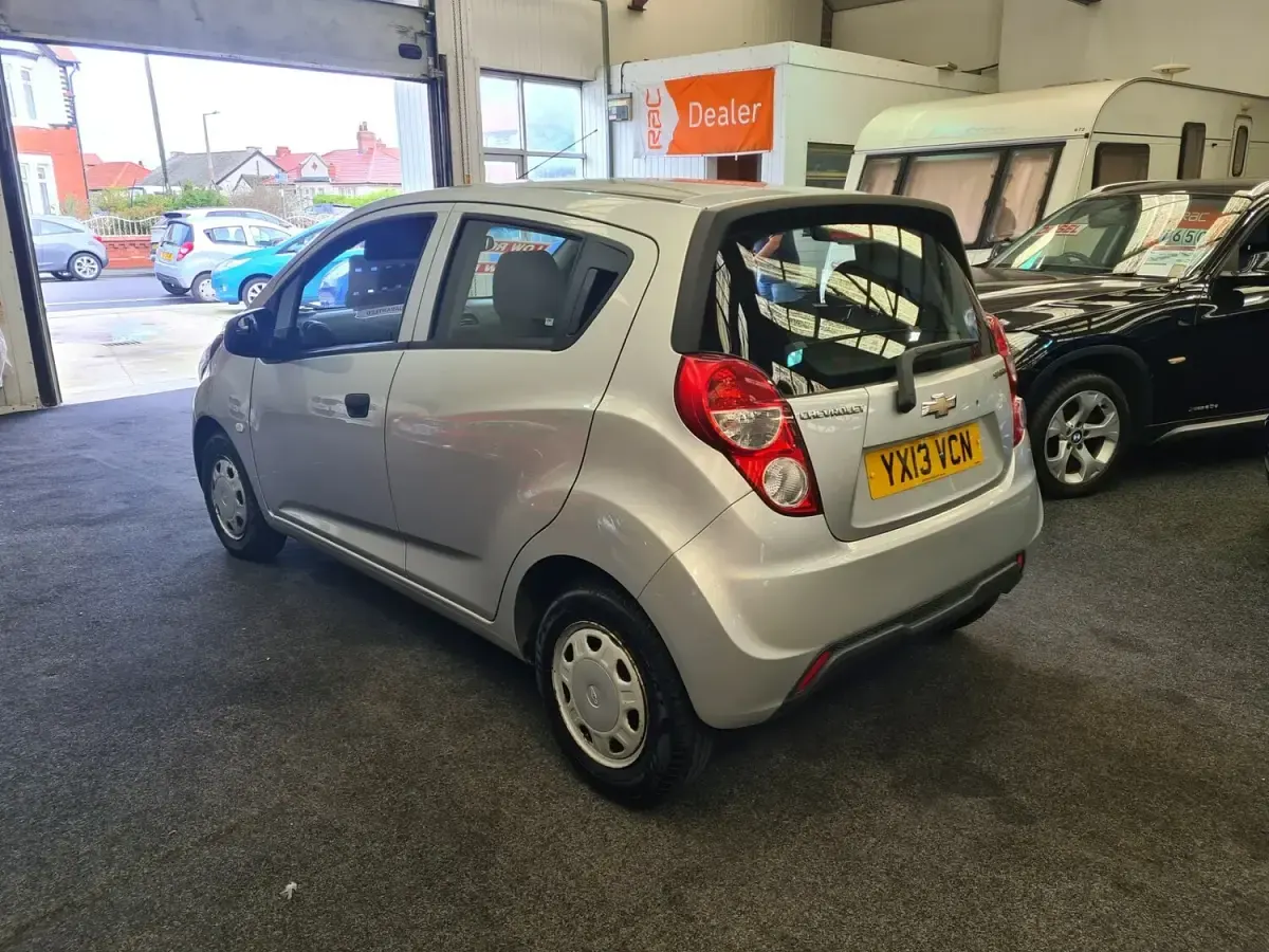 Used Chevrolet Spark LS 68 HP (50 kW) 2013 Silver Hatchback