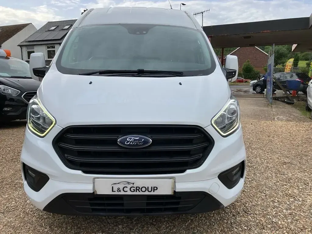 Used Ford Transit Custom Trend 130 HP (95 kW) 2020 White Van