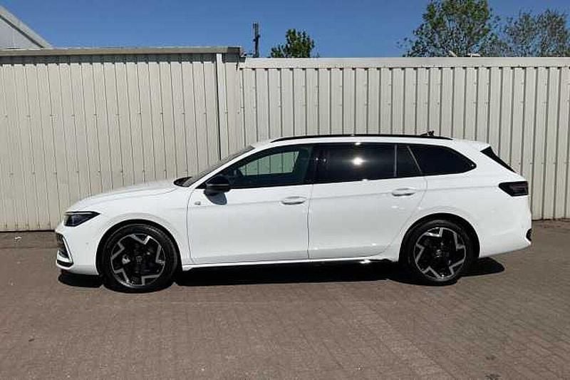 New VW Passat 150 HP (110 kW) 2025 Estate