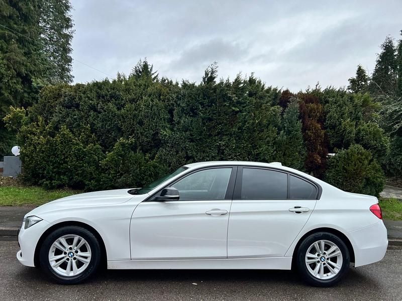 Used BMW 320 Efficient Dynamics 161 HP (118 kW) 2016 White Sedan